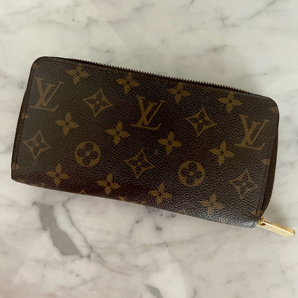 Zippy LV wallet